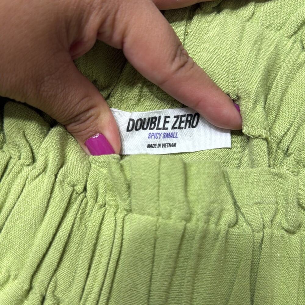 Double Zero green ruffle waist shorts with pockets size small - Picture 5 of 6